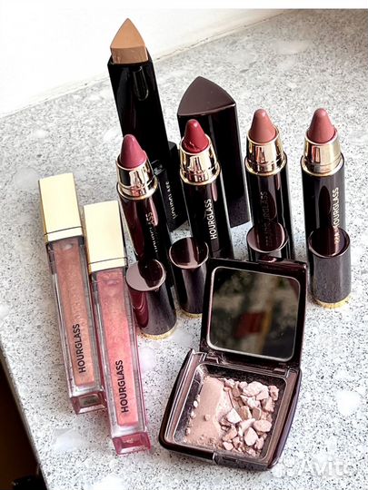 Hourglass помады, блески, контуринг оригиналы
