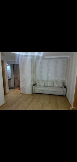 2-к. квартира, 43 м², 3/5 эт.