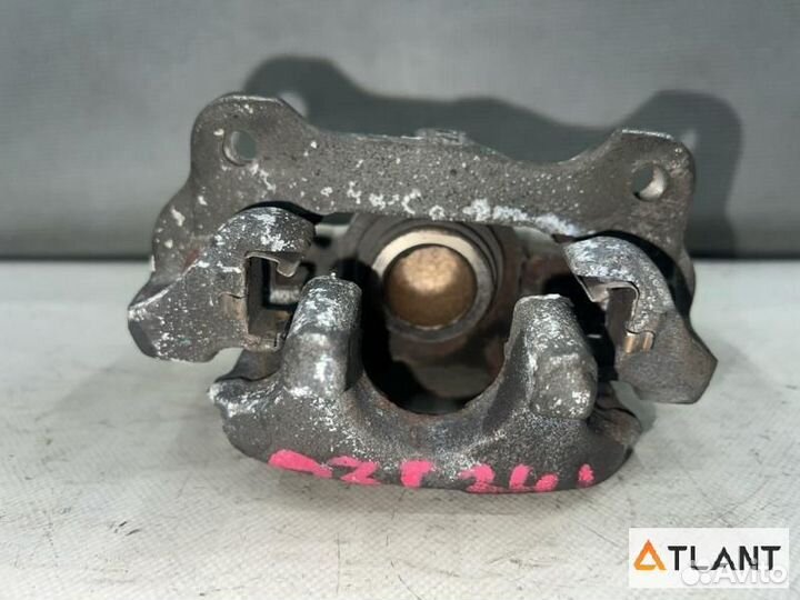 Суппорт задний правый toyota caldina