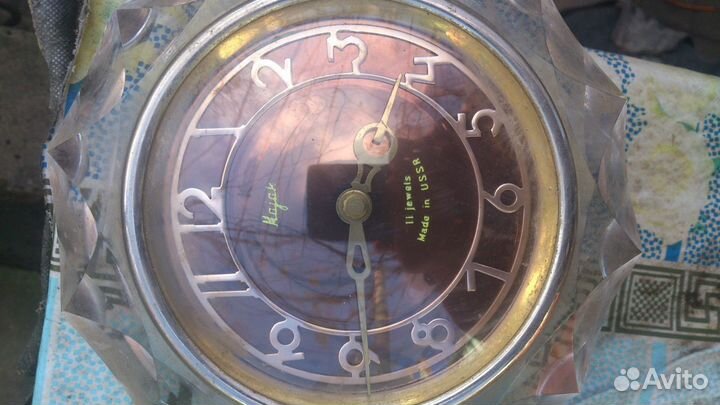 Часы настольные