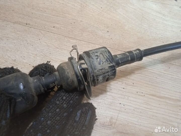 Трос кпп Hyundai Solaris sedan 1.6 2011