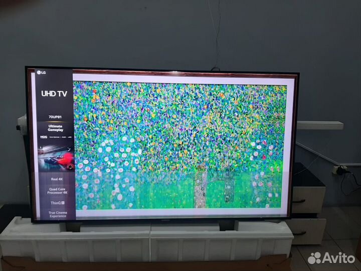 LG 70UP81006LA гигант 178см Smart TV 4K