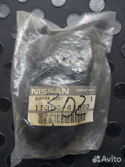 Опора двигателя Nissan