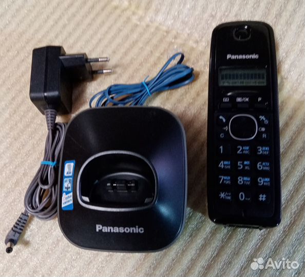 Беспроводный телефон Panasonic KX-TG1611RU