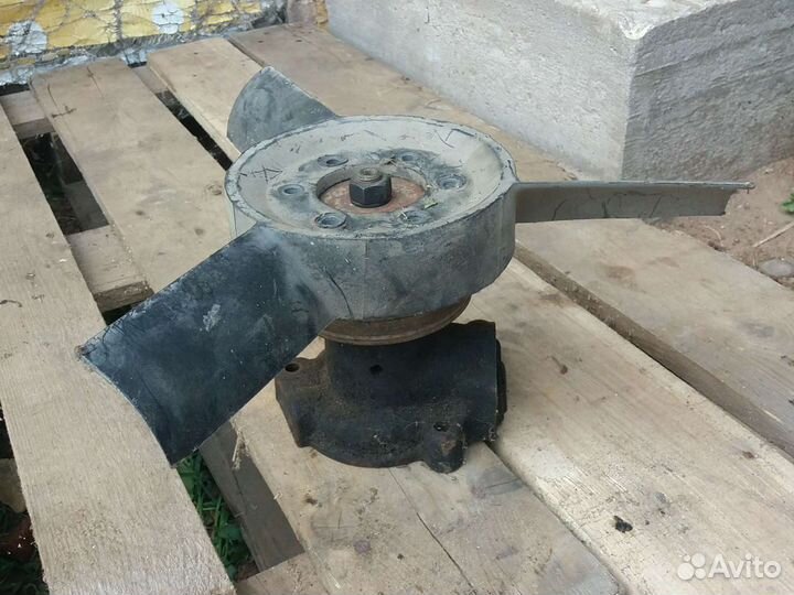 Помпа на д245