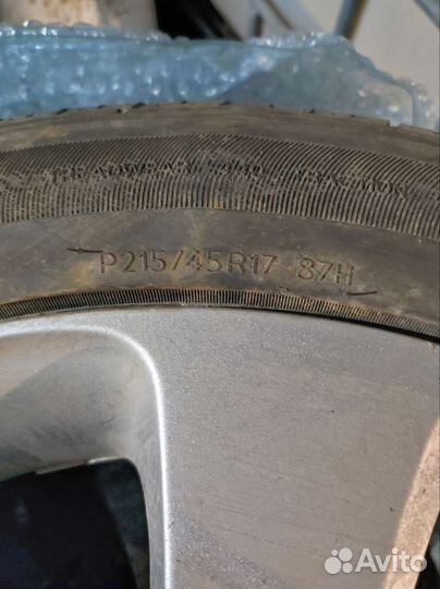 Hankook Optimo H426 215/45 R17