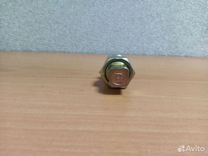 Шпилька футорки BAW 1065 Е2/3 FAW 1051