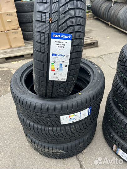 Falken Eurowinter HS02 Pro 235/50 R21