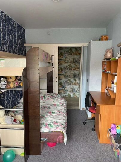 3-к. квартира, 50 м², 5/5 эт.
