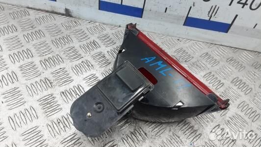 Фонарь дополнительный BMW 5 E39 (AML11YU01)