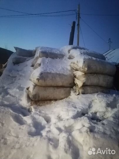 Навоз в мешках