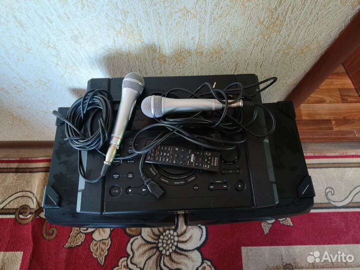 Музыкальный центр Sony shake x3d