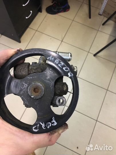 Насос гур Mazda 3 bk 1.6