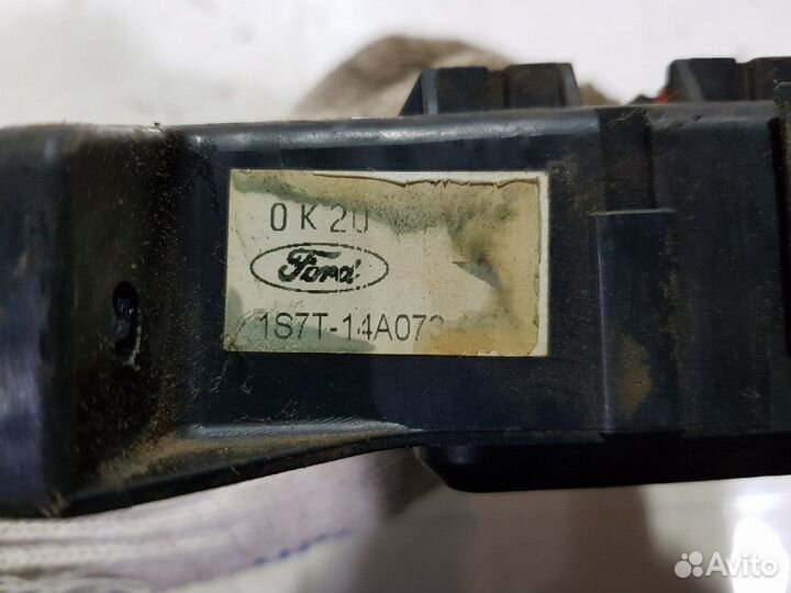 Блок предохранителей Ford Mondeo 3