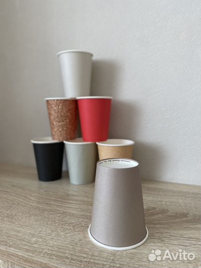 Бумажные стаканы