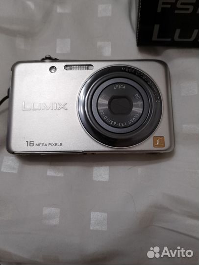 Цифровой фотоаппарат