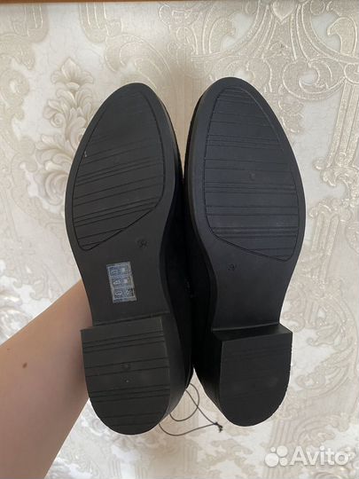 Ботинки осенние женские 39