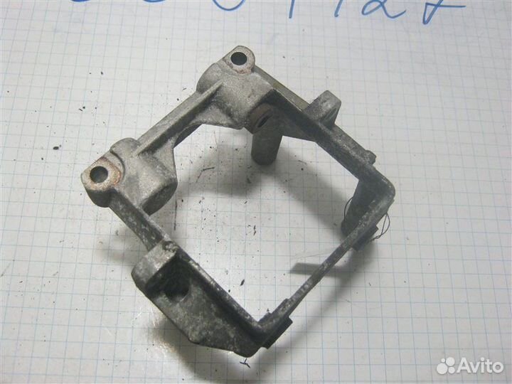 Кронштейн гидроусилителя Audi A6 C4 1994-1997