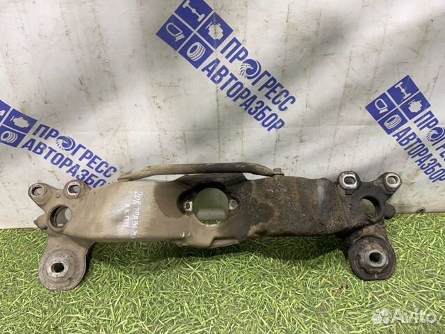 Траверса Audi A4 B6 седан 1.8 BFB 2002