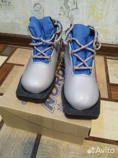 Лыжные ботинки Nordic