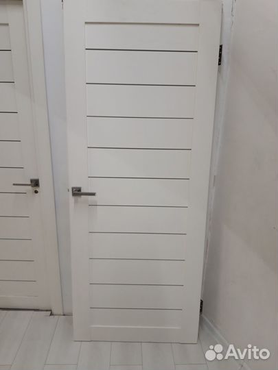 Дверь мдф. Б/У. Отл. состояние. С коробкой. 80см