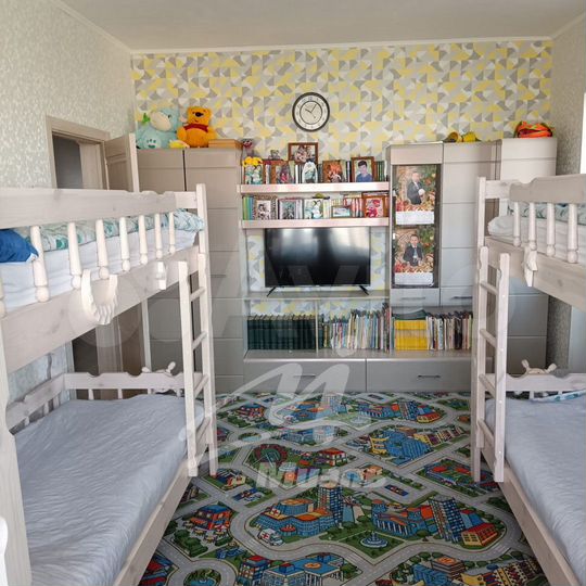 3-к. квартира, 92 м², 10/17 эт.