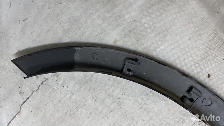 Накладка крыла задняя левая ford kuga2