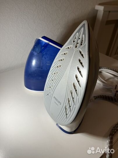 Паровой утюг Philips
