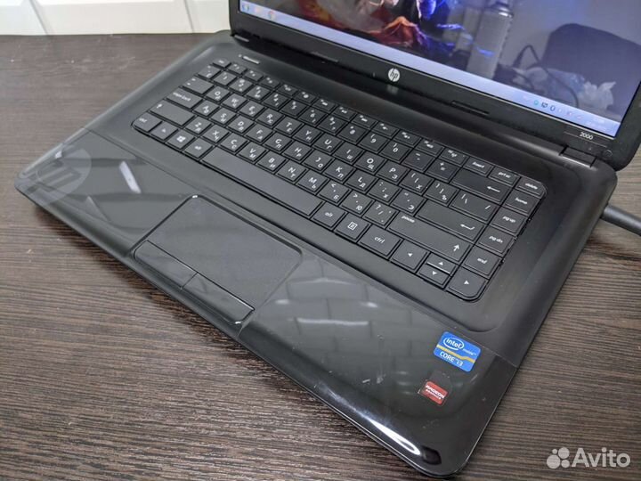 Ноутбук Hp 2000 на i3 и игровой видеокарте