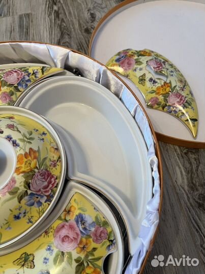 Менажница фарфор