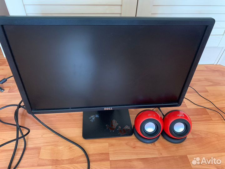 Мoнитop Dell Е2214Hb