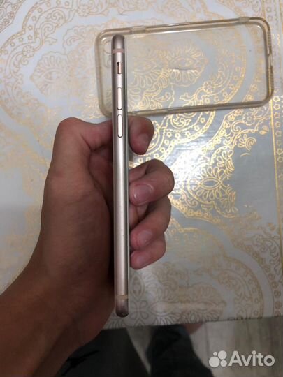 Мобильные телефоны iPhone