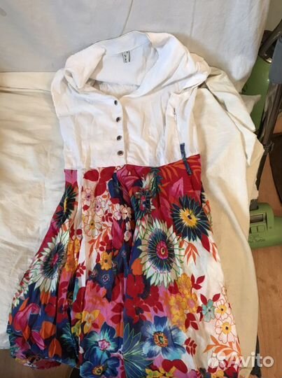 Свитер женский