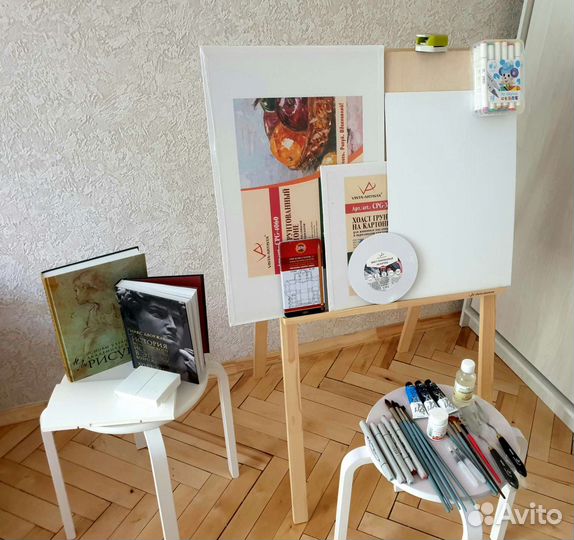Предметы для творчества (графика, живопись)