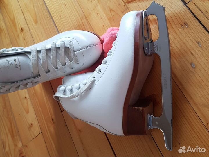 Фигурные коньки twizzle лезвие mirage