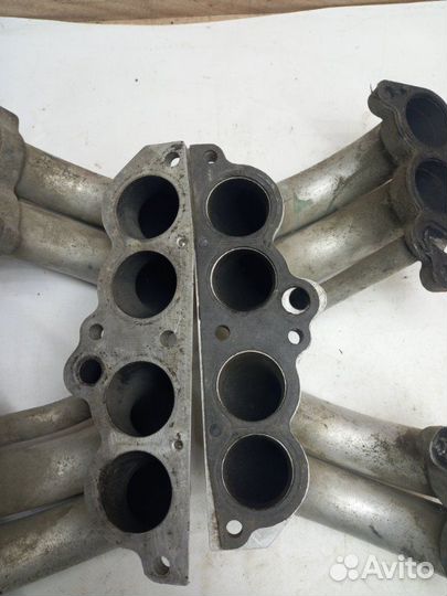 Коллектор впускной Pontiac Firebird 305