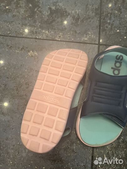Сандали adidas 31