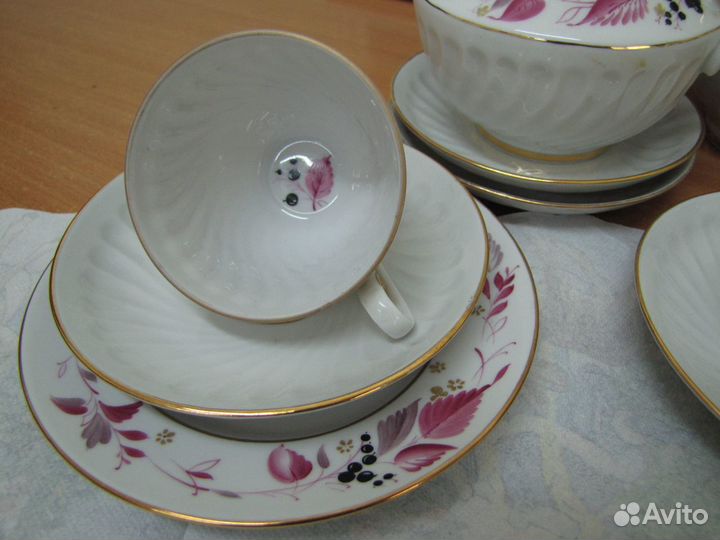 Фарфоровый кофейный сервиз