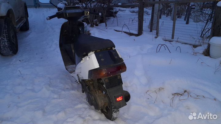 Мопед Suzuki Adress v50