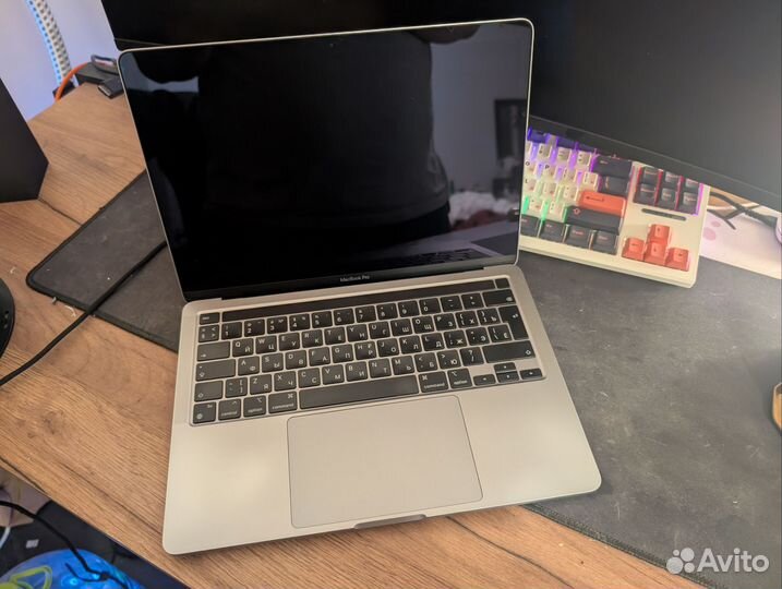 Apple macbook pro 13 m1 16gb 256gb