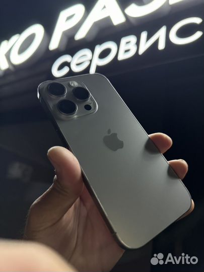 iPhone 15 Pro, 512 ГБ