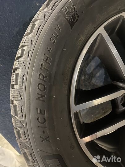 R18 Michelin X-Ice North 4 SUV 265/60, PCD 5x100 DIA 100
