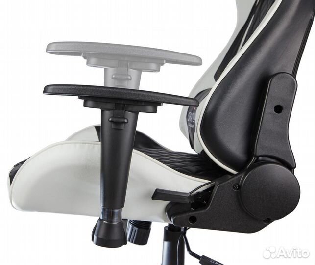 Вибромассажное кресло Calviano 1586