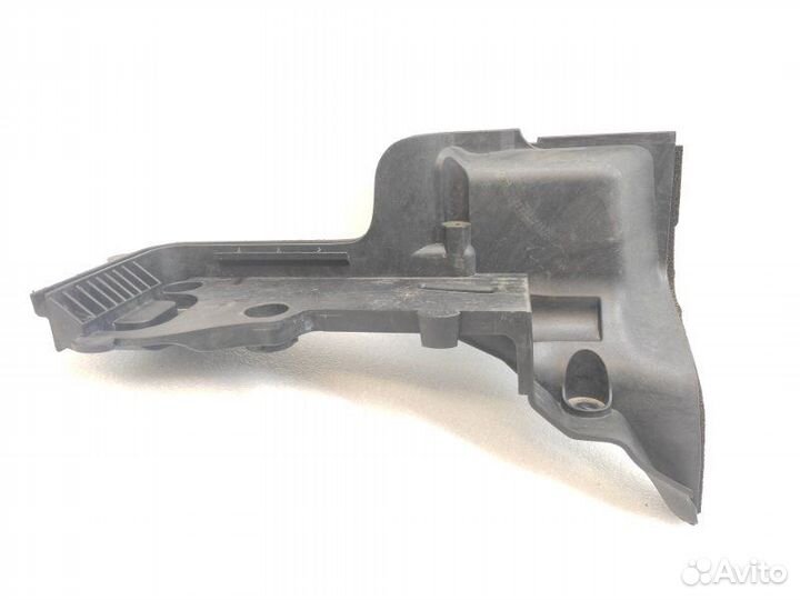 Крепление аккумулятора левое Land Rover Discovery