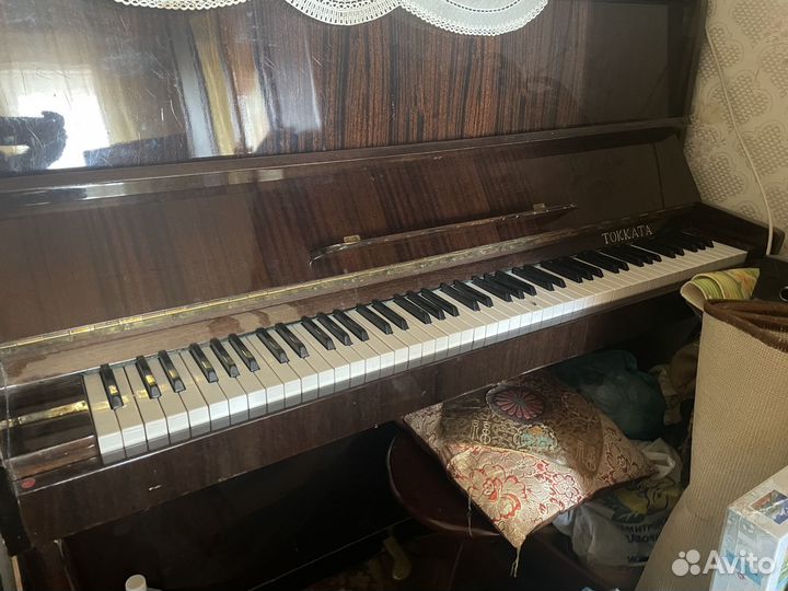 Пианино «Токката»