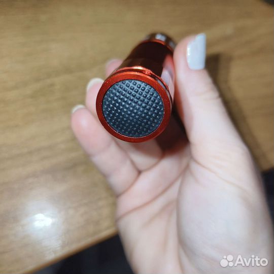 Фонарик ультрафиолетовый