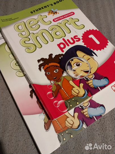 Учебник и рабочая тетрадь Get smart plus 1