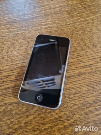 iPhone 3G, 8 ГБ