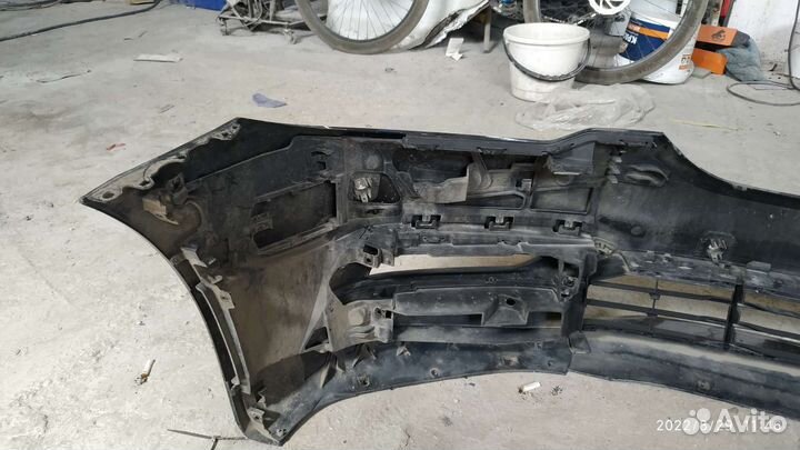 Бампер BMW G30 520d