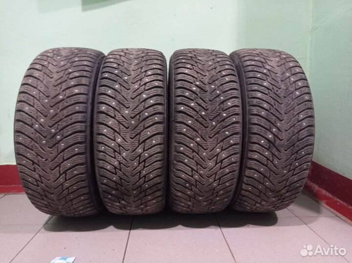 Nokian Tyres Hakkapeliitta 8 205/55 R16 94T